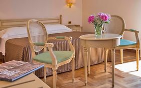 Grand Hotel Villa Politi